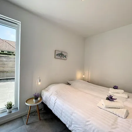 Seashell - Luxurious Renovated Gas Station Koksijde