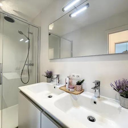 Seashell - Luxurious Renovated Gas Station * Koksijde