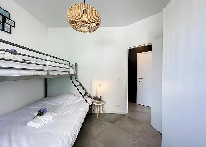 Seashell - Luxurious Renovated Gas Station Casa de Férias Koksijde