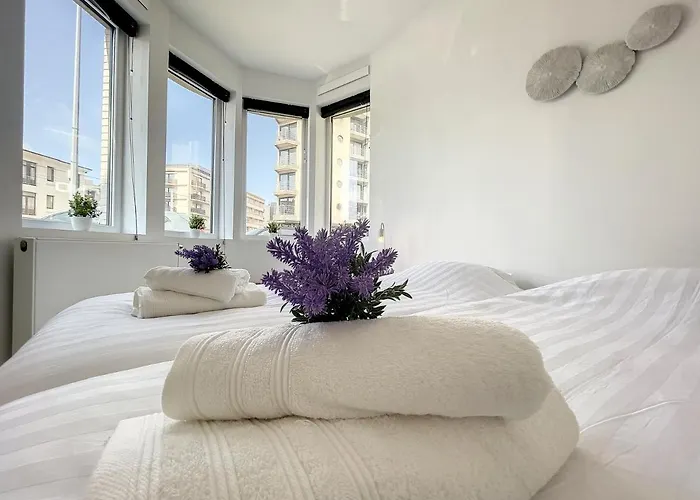 Seashell - Luxurious Renovated Gas Station Holiday home Koksijde