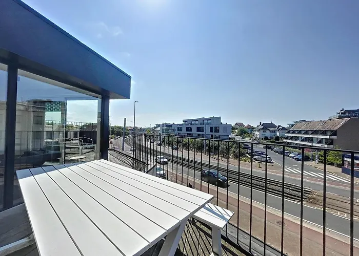 Seashell - Luxurious Renovated Gas Station Holiday home